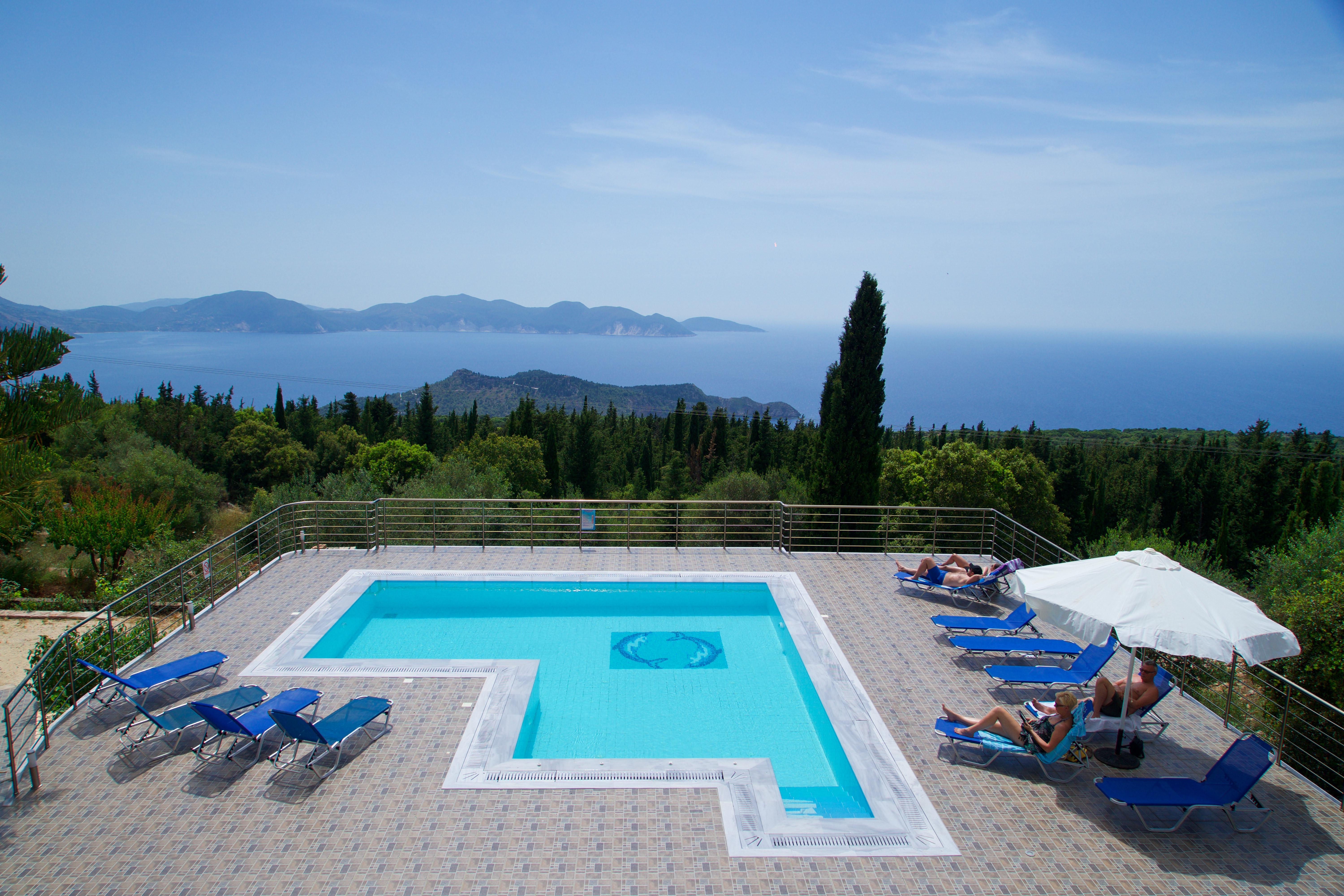 Studios Vrionis Panoramic Sunset Mesovounia  Exterior photo